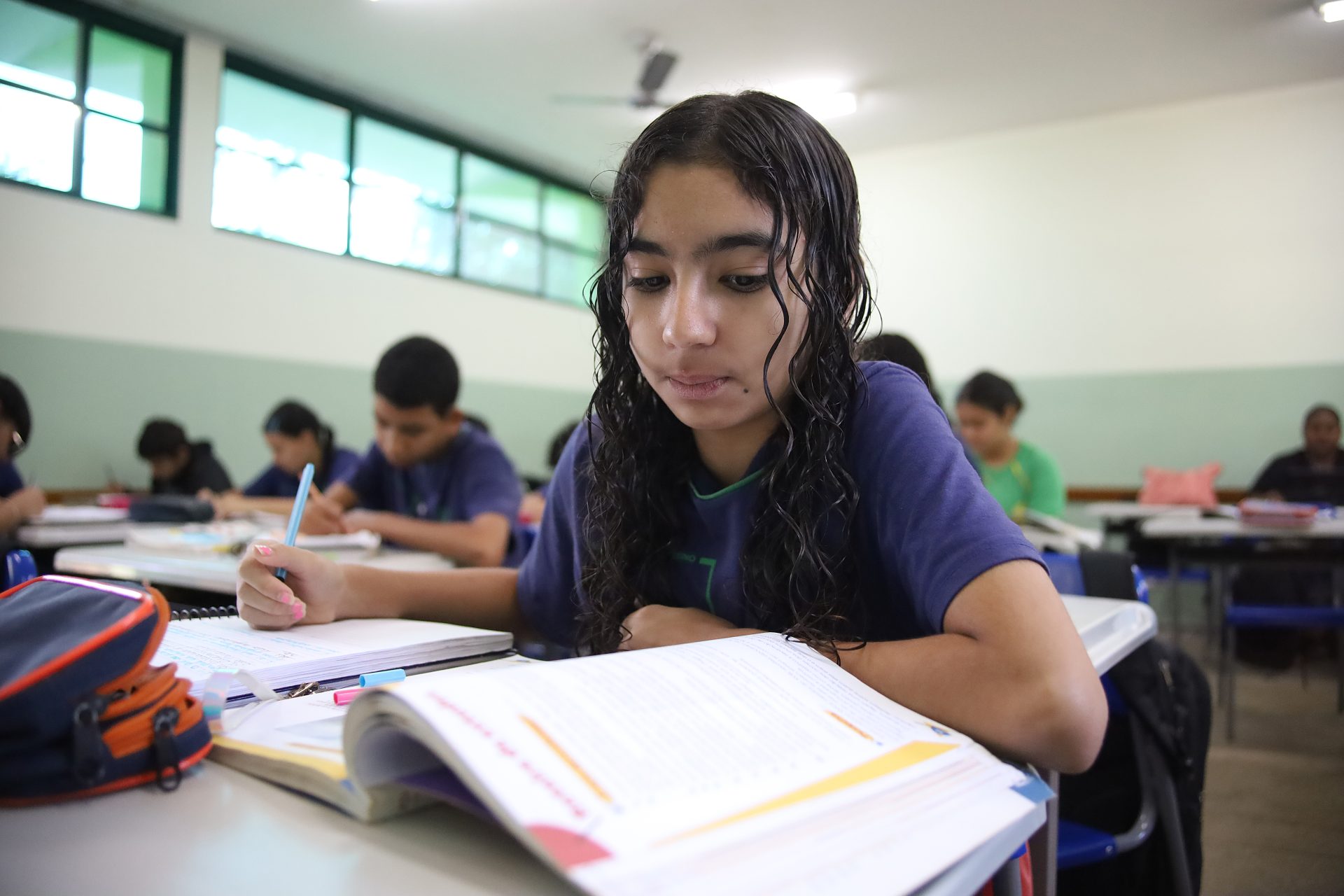 Educação de qualidade em MS transforma ambiente escolar e beneficia alunos e professores Educação de qualidade em MS transforma ambiente escolar e beneficia alunos e professores