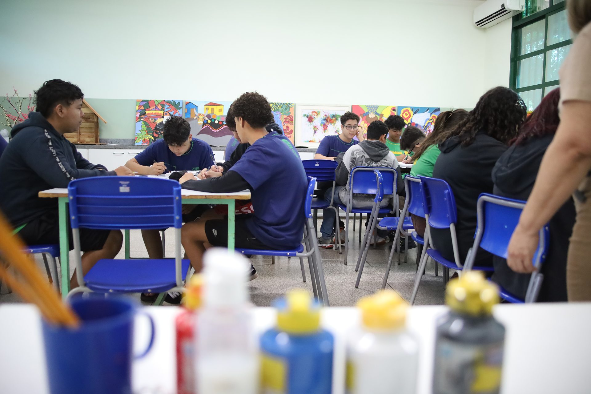 Educação de qualidade em MS transforma ambiente escolar e beneficia alunos e professores Educação de qualidade em MS transforma ambiente escolar e beneficia alunos e professores
